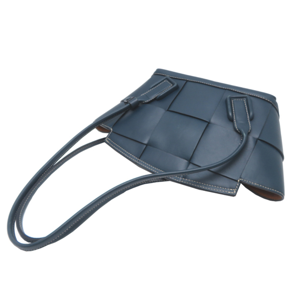 Bottega Veneta Maxi Intrecciato Small The Arcoteau Women's Handbag 575943 Lea... - Picture 4 of 10